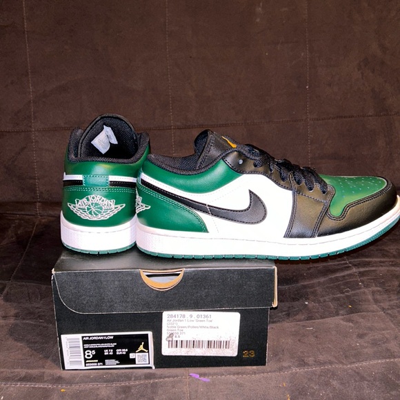 Jordan 1 “green toe “ - Picture 1 of 5